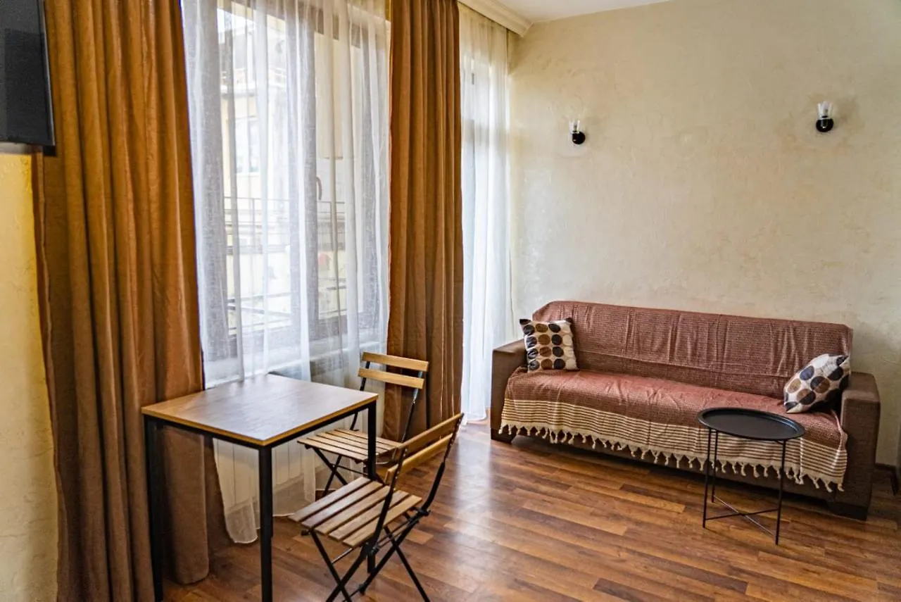 Tavdadebuli Apartment Batumi