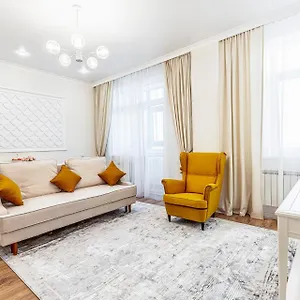 https://lux-apartments-of-the-capital-city-astana-c.hotels-in-astana.com